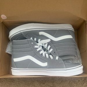 Canvas sk8-Hi Frost Grey. Size 11. US Men